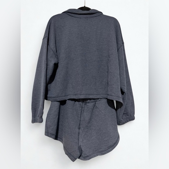 New! Navy Blue Terry Crop Sweatshirt & Drawstring Shorts Set Size M NWOT - Picture 2 of 8